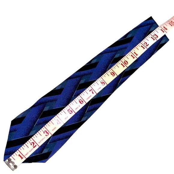Blue and Grey Criss Cross Pancaldi Silk Tie - Picture 5 of 5